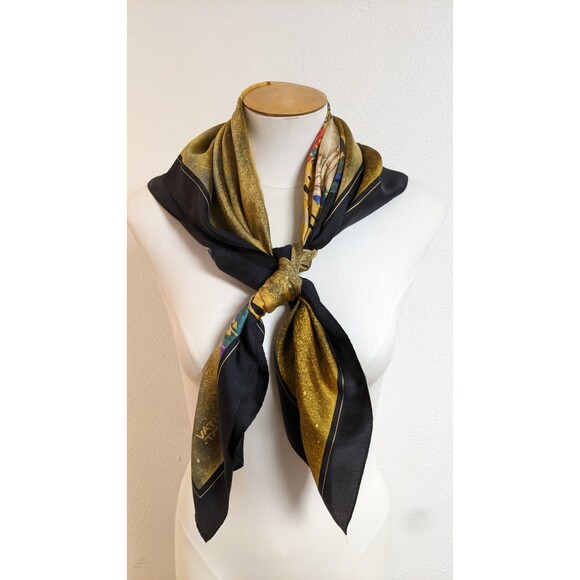 Gustav Klimt "The Kiss" 100% Silk Scarf The Museum of Fine Arts Boston 35" X 35" - Picture 3 of 7